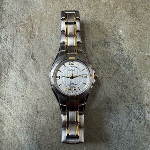 Pulsar Japanese Quartz Two Tone Stainless Steel 50m Watch PXH822